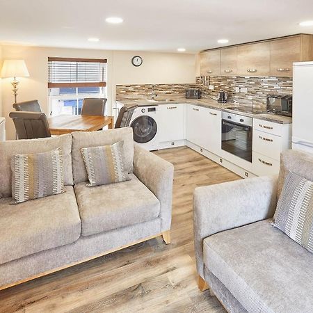 Host & Stay - Lobster Pot Apartment 惠特比 外观 照片