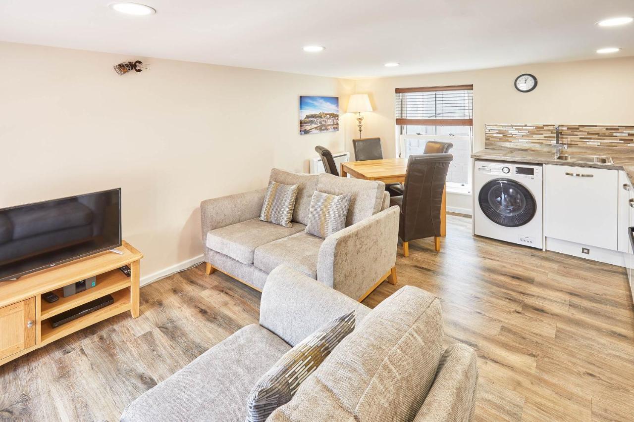Host & Stay - Lobster Pot Apartment 惠特比 外观 照片